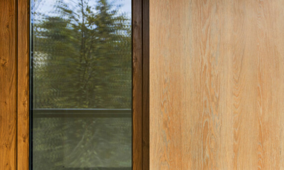 Trespa na loggi Balatonu