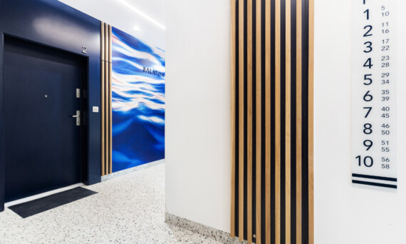 wnętrze klatek balaton apartamenty